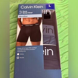 3 PACK CALVIN KLEIN MICROFIBER BOXER BRIEFS SIZE LARGE BRAND NEW IN BOX